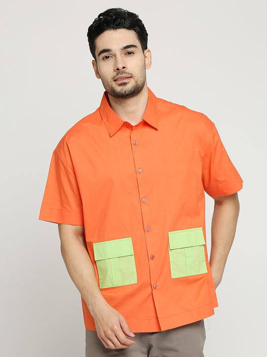 Buy BLAMBLACK Men's Colourblocked Poplin Oversized Fit Half Sleeves Spread Collar Shirt