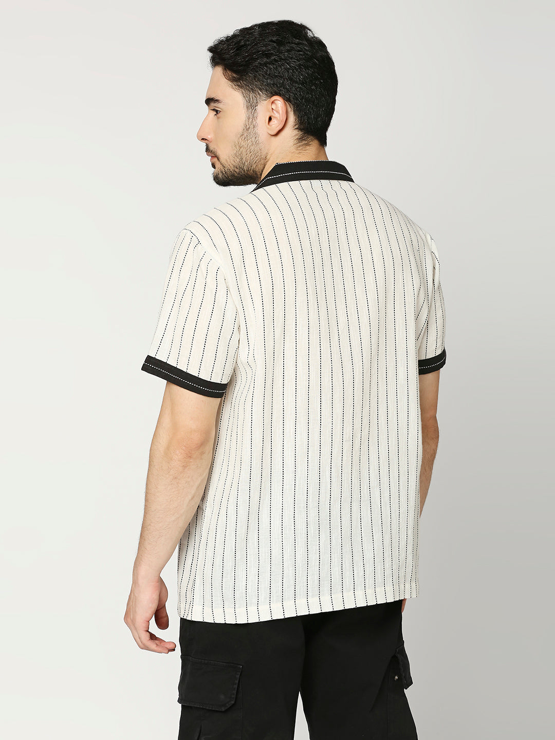 Buy BLAMBLACK Men's colour-blocked asymmetrical style Regular Fit Half Sleeves Resort Collar Shirt